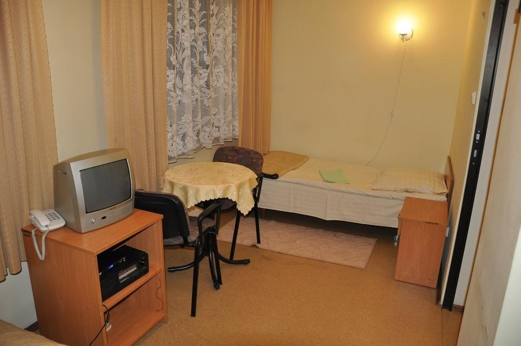 Osrodek Sportu I Rekreacji Victoria Hotel Bielsko-Biała Phòng bức ảnh